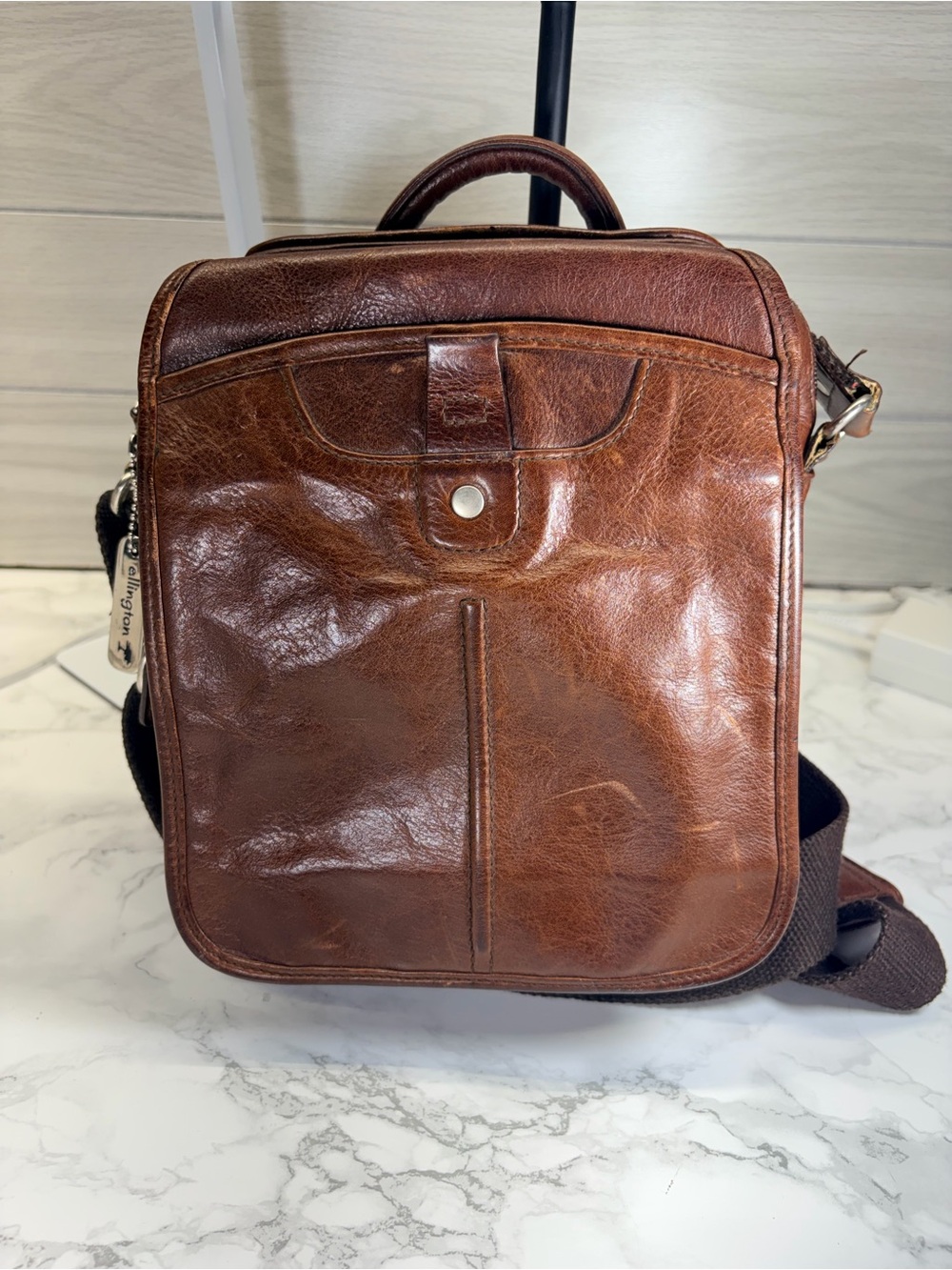 Ellington Brown Leather Messenger Bag